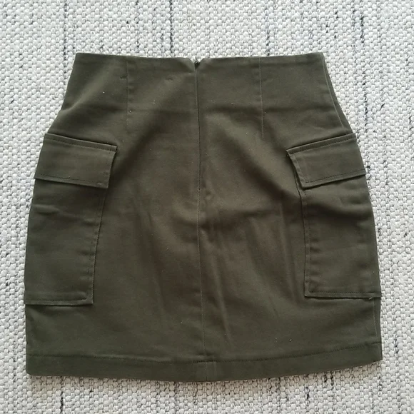 Olive green Akira lace up mini skirt - Picture 3 of 4